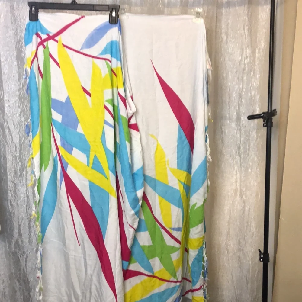 INDONESIA HAND MADE CLOTHING CO. scarf/wrap